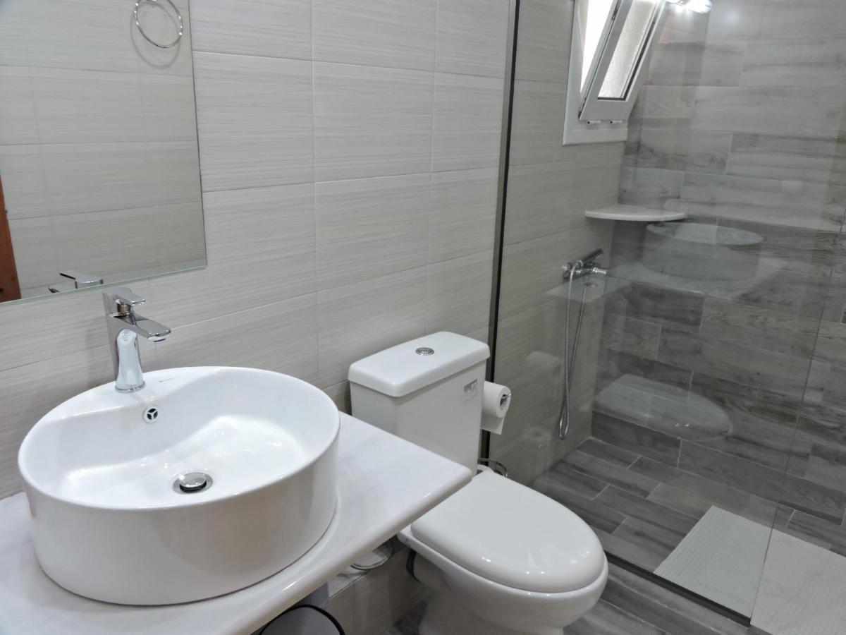 Egeon Rooms And Studios Jeorjúpoli Kültér fotó