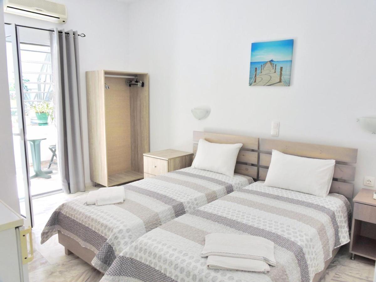 Egeon Rooms And Studios Jeorjúpoli Kültér fotó