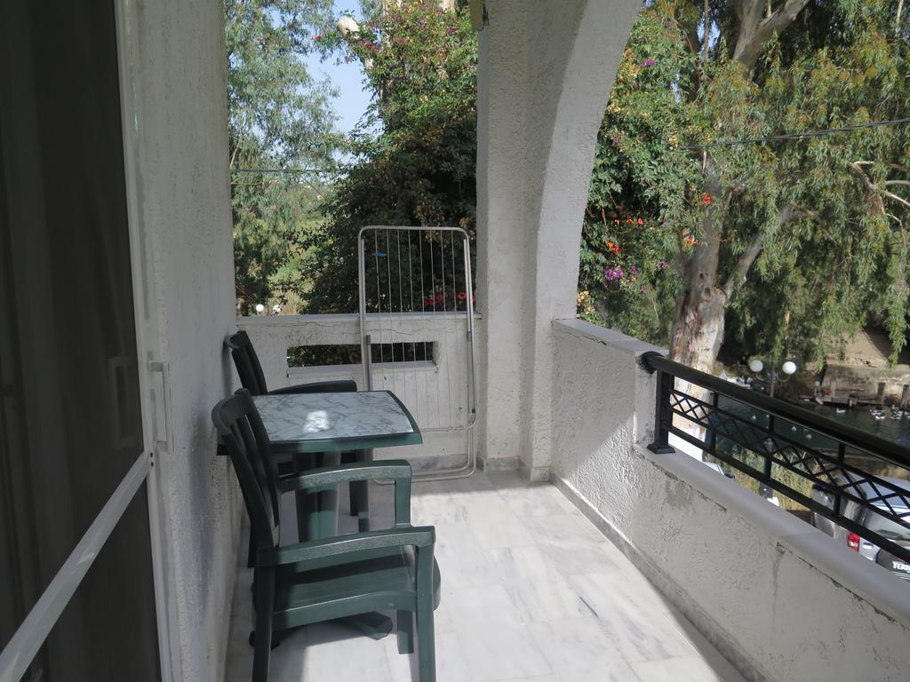 Egeon Rooms And Studios Jeorjúpoli Szoba fotó