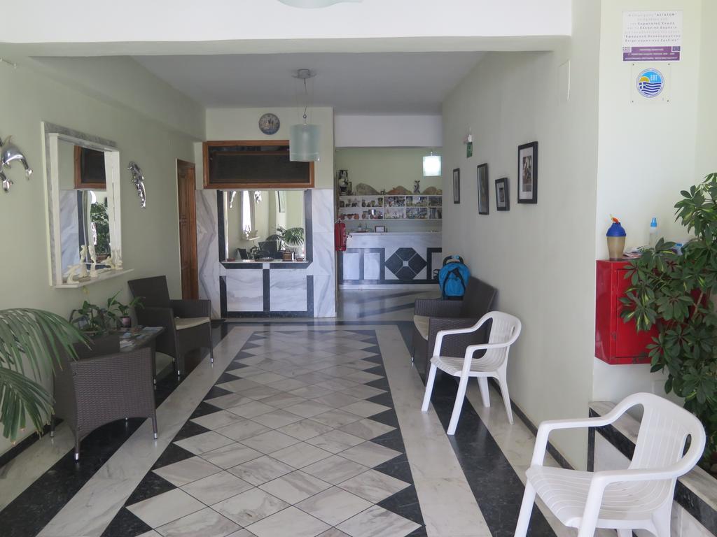 Egeon Rooms And Studios Jeorjúpoli Kültér fotó